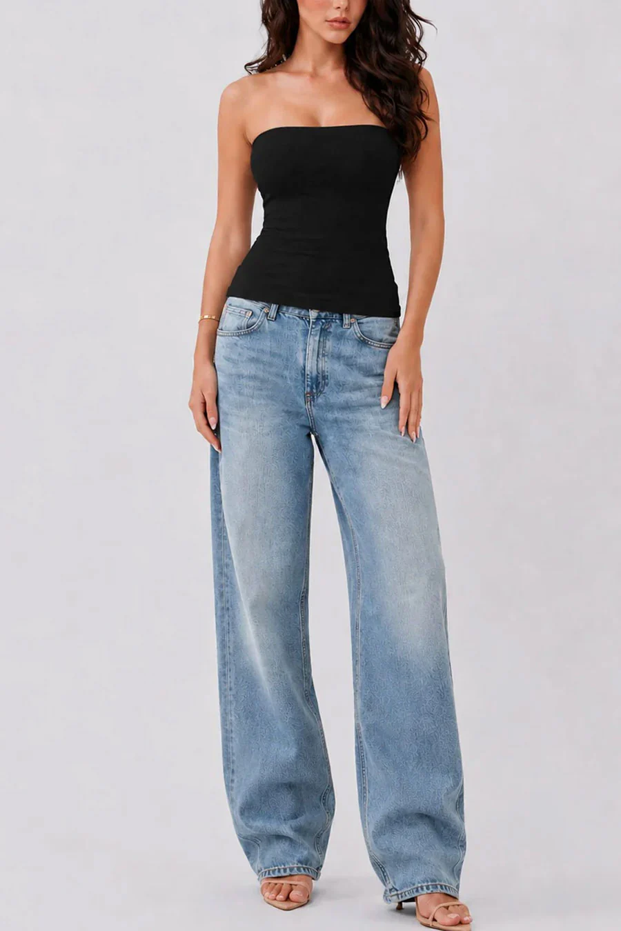 Basic Fitted Tube Top with Removable Built-In Bra - Image 4