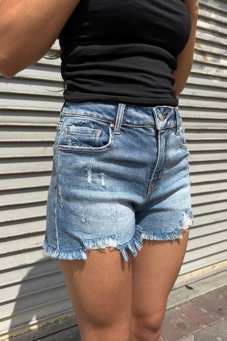WAXJEAN Potasium Wash Distressed Frayed Hem Denim Shorts - Image 2